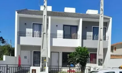Casa com 2 quartos à venda no Forquilhas, São José 