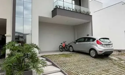 Casa com 3 quartos à venda na Avenida Wilson Castelo Branco, 700, Deltaville, Biguaçu