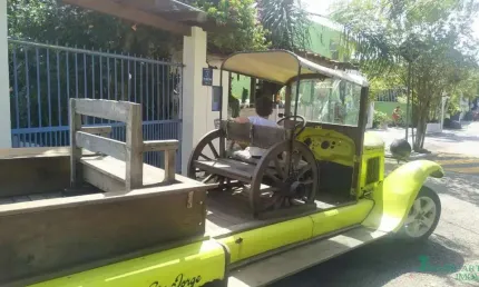 Ponto comercial à venda na Barra da Lagoa, Florianópolis 