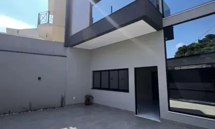 Casa Sobrado com 3 Suítes 185 m² -Parque São Domingos