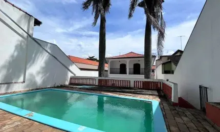 Casa de 5 quartos 3 suítes e a máster com piscina no vila clarice - pirituba