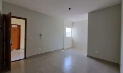 Apartamento 2 quartos sendo 1 com varanda, sala e cozinha conjugada, 1 vaga de garagem, pirituba