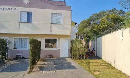 Casa com 2 dormitórios, 55 m² - venda por R$ 290.000,00 ou aluguel por R$ 1.900,00/mês - Tijuco Preto - Cotia/SP