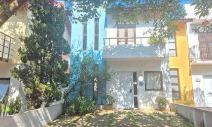 Casa com 3 dormitórios à venda, 85 m² por R$ 750.000,00 - Granja Viana - Cotia/SP