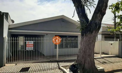 Casa com 3 dormitórios para alugar, 187 m² por R$ 2.600,00/mês - Vila Jones - Americana/SP