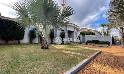 Casa com 4 dormitórios à venda, 163 m² por R$ 900.000,00 - Chácara Machadinho II - Americana/SP