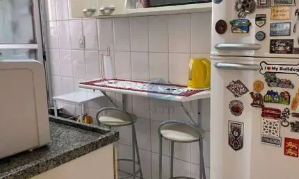 Apartamento á venda 75m² 2 dormitórios, 1 suíte, 2 ambientes e com sacada, por 648.000,00