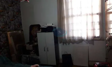 Sobrado no Ipiranga com 2 dormitórios,1 suíte com sacada,sala,coznimha,área de serviço,quintal,1 vaga de garagem,aceita proposta,oportunidade.