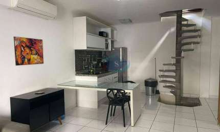 Sobrado no Miolo do Ipiranga com 1 dormitório,sala,cozinha,escritório,1 vaga coberta,varanda com churrasqueira na parte superior,aceita proposta.