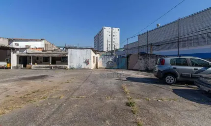 Terreno de 608 metros quadrados no bairro de rudge ramos,são bernardo do campo todo plano,com 217m² de área contruida,oportunidade,aceita proposta.