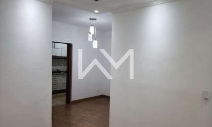 Apartamento no Condominio Residencial das Américas com 2 quartos, 1 vaga - Jardim Bom Clima, Guarul