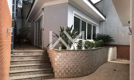 Belíssima Casa residencial á Venda com 3 sofisticadas suites, área gourmet, academia ,em Jardim Fra