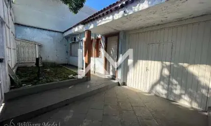 Casa comercial com 8 salas, 5 banheiros, salão e 6 vagas em Jardim Tranqüilidade  -  Guarulhos