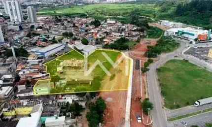 Terreno à venda na Rua Engenheiro César Polilo, Jardim Iracema, Barueri