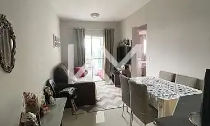 Lindo Apartamento a Venda com 55 metros com 2 dormitorios, varanda, 1 vaga ótima localização no  Ce