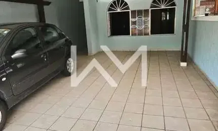 Sobrado Residencial de 225m² em Jardim Aida, Guarulhos - 3 Dormitórios, Sala, Cozinha, 3 Banheiros,