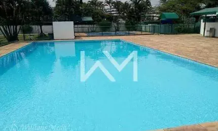 Sobrado semi novo Condomínio Vale dos Passaros  -  Guarulhos