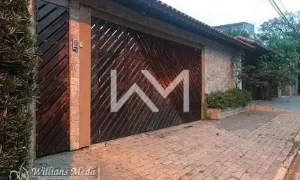 Sobrado com 3 quartos, sendo 1 suíte e 4 vagas em Jardim Santa Mena  -  Guarulhos