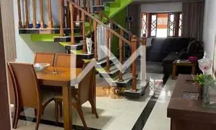 Lindo Sobrado 2 Andares, 4 Qrts, 2 Suítes, 4 Vgs de Garagem