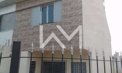 Excelente  Sobrado Geminado com Edícula com 3 dormitórios, sendo 1 suíte, 2  banheiros, 80m², em Go