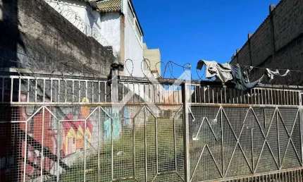 Terreno à venda ao lado na Unip, em frente ao parque Sãoorge na Vila Moreira em  São Paulo, SP