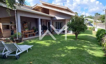 Casa térrea com 212m² à venda, alto padrão no Condomínio Parque das Garças - Jardim Paraíso da Usin