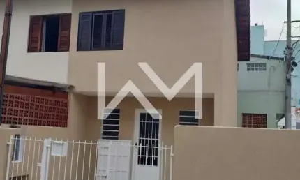 Sobrado para venda com 2 quartos, 82 m² e com  na Vila das Palmeira, Guarulhos/SP