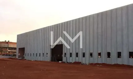 **OPORTUNIDADE ÚNICA: GALPÃO INDUSTRIAL PARA LOCAÇÃO COM INFRAESTRUTURA EXCEPCIONAL!** Cidade Araci