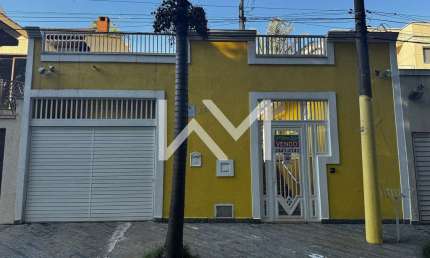 Sobrado à venda Alto Padrão com 3 quartos, sendo 1 suíte e 6 vagas, Jardim Maia, Guarulhos, SP