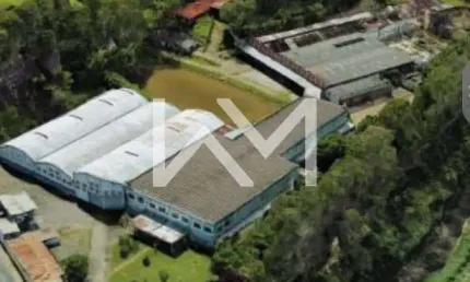 **Excelente Oportunidade! Venda e Locação de Galpão/Depósito/Armazém com 40.000 m² de Terreno e 5.4
