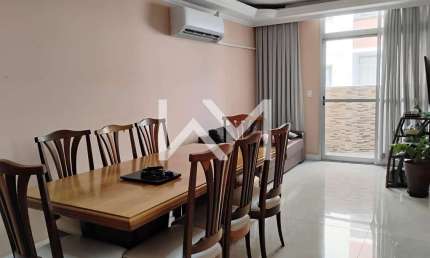 Maravilhoso Apartamento à venda com 3 dormitórios, sendo 1 suíte, 2 banheiros, 2 vagas de garagem,
