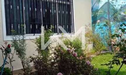 Casa à Térrea a venda, com 3 quartos e 2 vagas, Jardim Paraventi, Guarulhos, SP