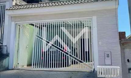Sobrado à venda, com 3 quartos, sendo 1 suíte e 2 vagas, Vila Pilar, Arujá, SP
