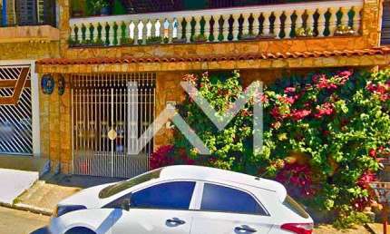 Sobrado à venda próximo ao Shopping Maia | 3 dormitórios, garagem para 2 carros, área gourmet com c