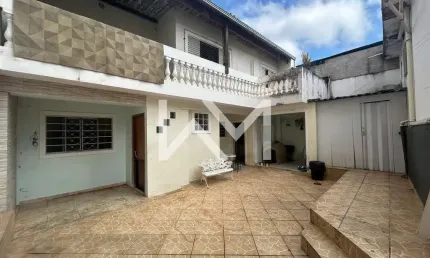 Sobrado e 2 Casas à venda, 5 Vagas, 250m², R$ 750.000,00 em Jardim Bom Clima, Guarulhos, SP