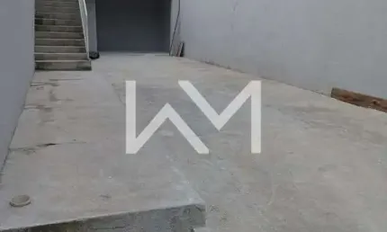 Casa à venda no Jardim Santa Maria, Guarulhos/SP | Compacta, quintal amplo, 3 vagas para veículos e