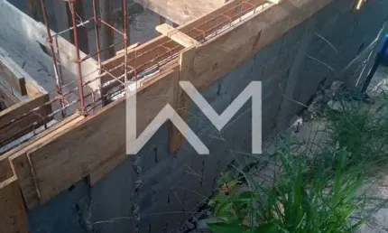 Excelente Terreno à venda com 430m² (10x43) com 4 platôs prontos por R$170.000,00 , Mato Dentro, Ma