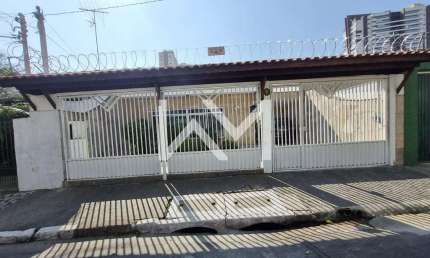 Desfrute do Máximo Conforto e Sofisticação em uma Casa Completa com 5 Quartos, Área de Lazer com Pi