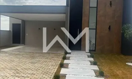 Sobrado à Venda, Condomínio Villa Real de Bragança, com 3 suítes e 4 vagas em Bragança Paulista, SP