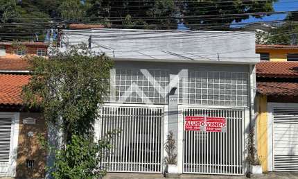 Excelente Casa para locação, 3 dormitórios, 2 vagas cobertas em Jardim Maia, Guarulhos, SP