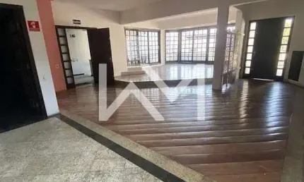 Sobrado Rica Arquitetura  Comercial em Guarulhos de 500m² com 10 Salas: Oportunidade Estratégica pa