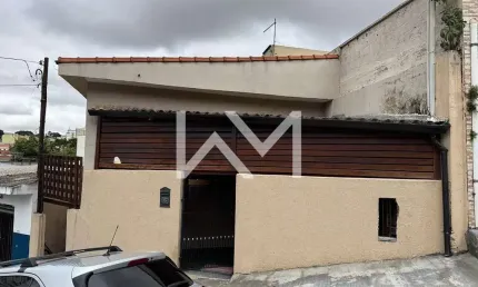 Salão comercial com 200m para locação na Vila Rio de Janeiro, Guarulhos. Perfeito para igreja!