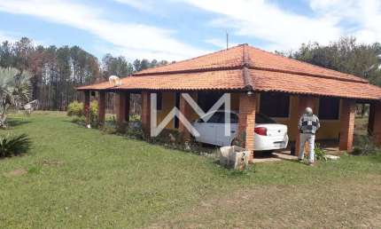 *'Bofete SP'* Sítio a Venda com 20.000m²   com piscina , varanda , * Refúgio dos Sonhos*