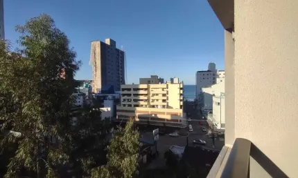 Belíssimo apartamento pronto para morar no centro de Itapema