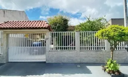 Casa com 5 quartos à venda no Centro, Matinhos 