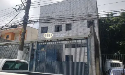 Galpão Industrial à Venda em São Paulo-SP, Cidade Patriarca: 3 Salas, 5 Banheiros, 4 Vagas de Garagem, 669 m² Área.