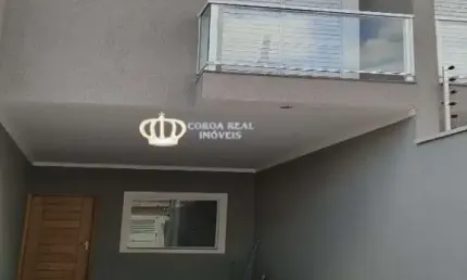Sobrado frontal com sacada com 3 quartos 1suíte 2 vgs na vl nhocuné