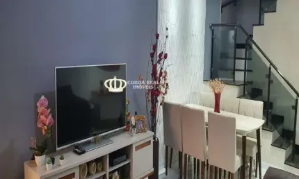 Sobrado com 2 suites e 02 vagas próximo do metrô quilhermina.
