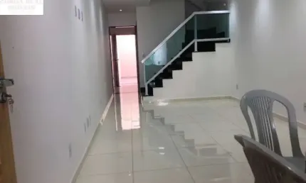 ÓTIMO SOBRADO COM 3 DORMITÓRIOS 1 SUÍTE A POUCOS MINUTOS DO METRÔ PATRIARCA