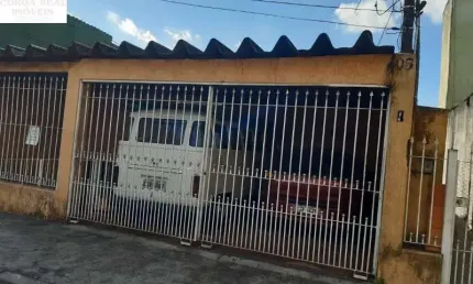 Casa rua santa gema, vila talarico, próximo a todos os comércios da região.
